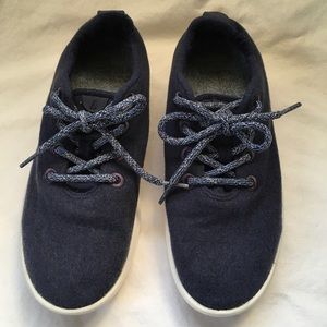 Allbirds Navy Wool Runners Womens Size 9